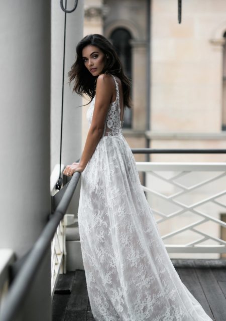 See Need Want Bridal Moira Hughes Wedding Gown 17