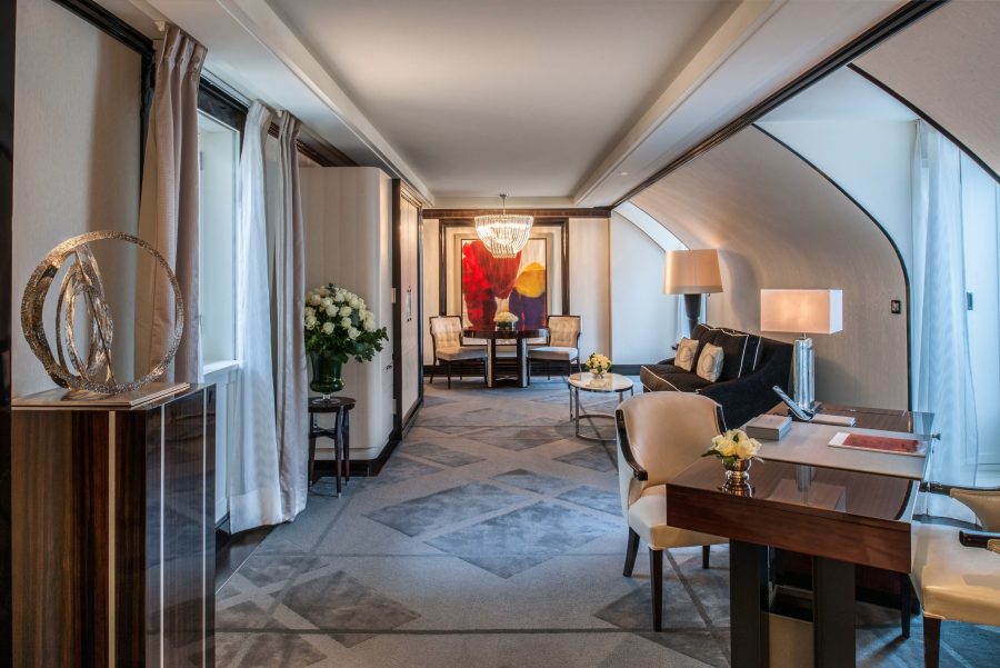 See Need Want Travel The Peninsula Paris Hote Garden Suite 3