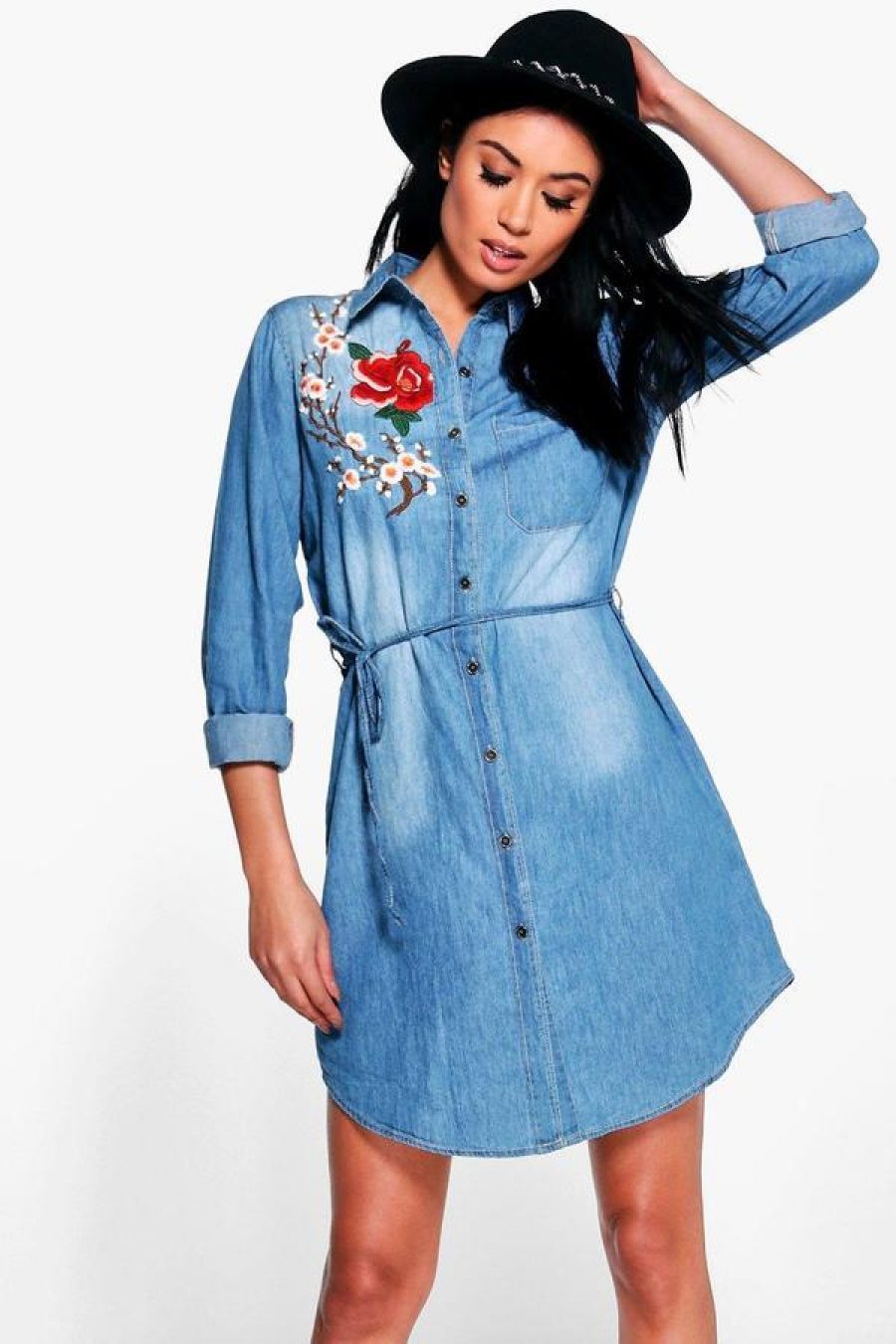 See Need Want Trend Alert Embroidered Denim B0Ohoo